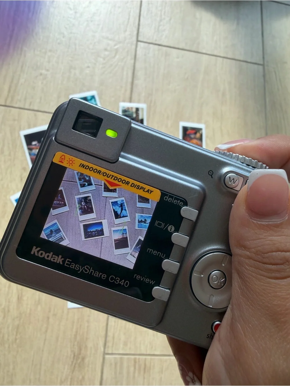 Kodak easyshare C340 Silver Digital Point-and-Shoot Camera with Wrist Strap